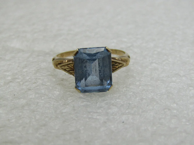 Subtle pearl rings-Vintage 10kt Blue Topaz Princess Cut Ring, Art Deco, Sz. 7, 3CTW