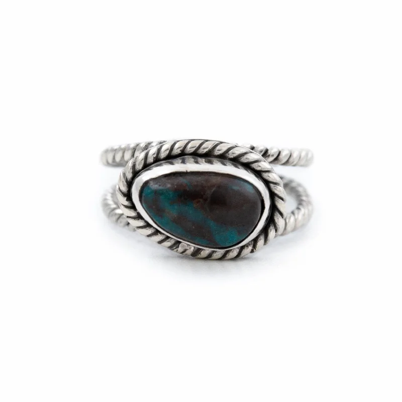 Solid gold rings-Deep Bisbee Turquoise Ring