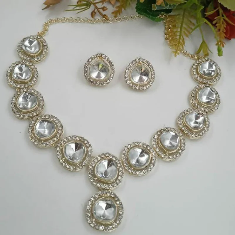 Elegant design necklaces-Manisha Jewellery Kundan Necklace Set