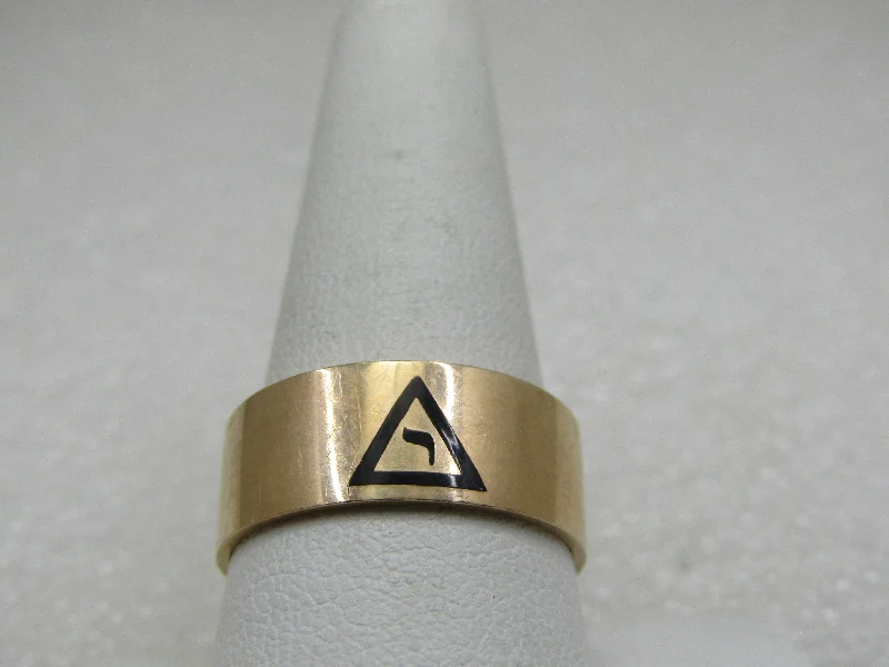 Tide motif rings-Vintage 10kt Masonic Enameled Symbol, Virtue, Conjuncti 8mm Band Ring, Sz. 10.5