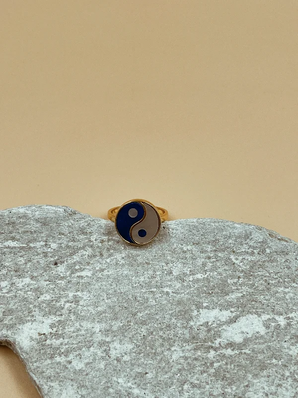 Sapphire gem rings-Balance Ring | 18kt Solid Gold