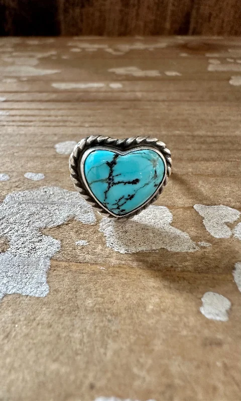 Linen thread rings-ADJUSTABLE TURQUOISE HEART Ring • Adjustable