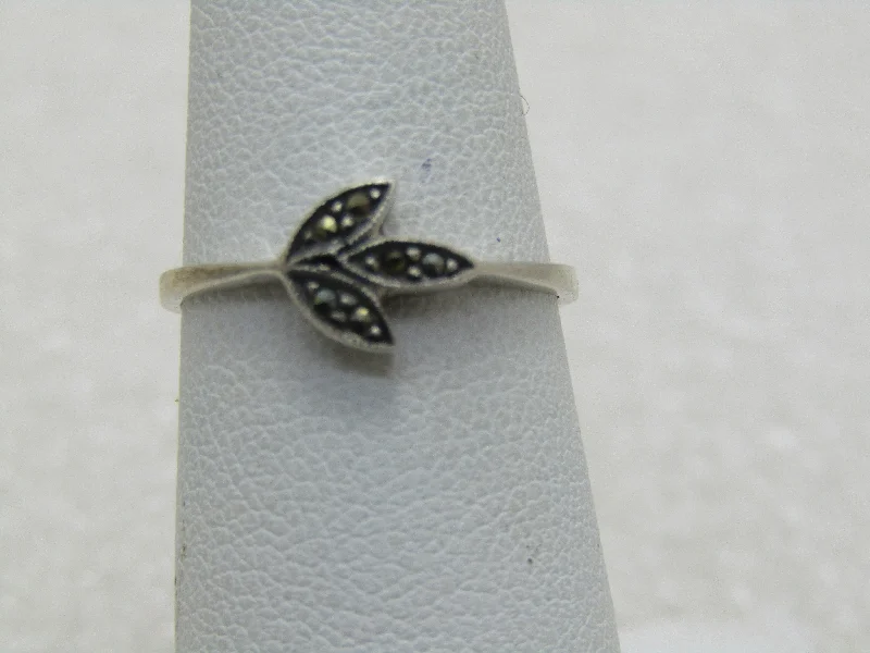 Joy charm rings-Vintage Sterling Silver Marcasite Leaf Ring, Sz. 6