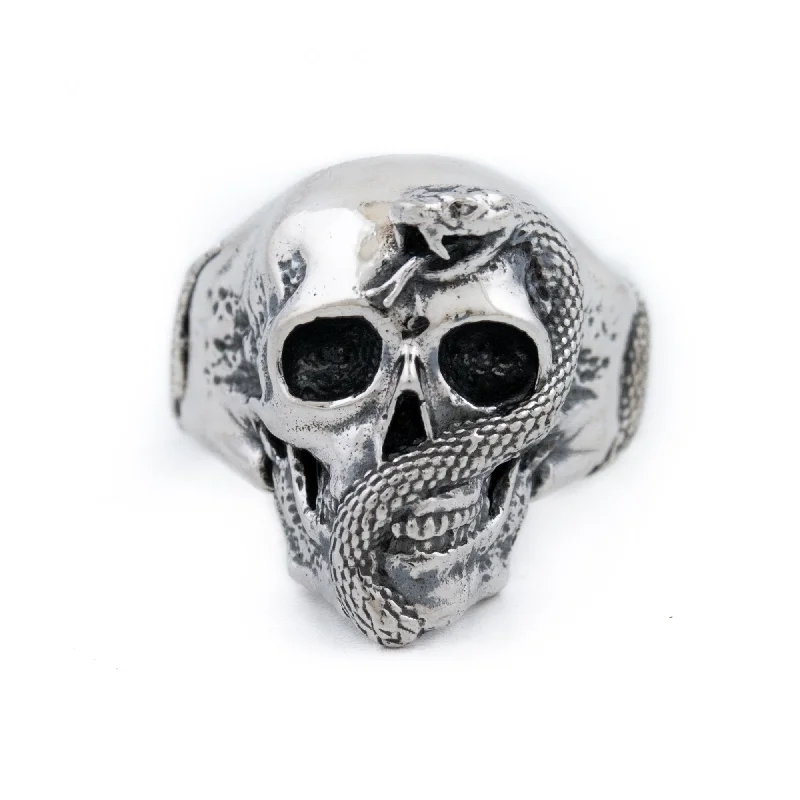 Light filigree rings-Silver "Jake" Skull Ring