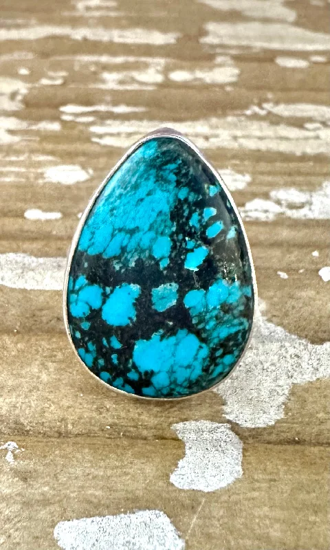 Flat band rings-CRIES IN TURQUOISE Large Sterling Silver & Turquoise Ring • Size 6 1/2