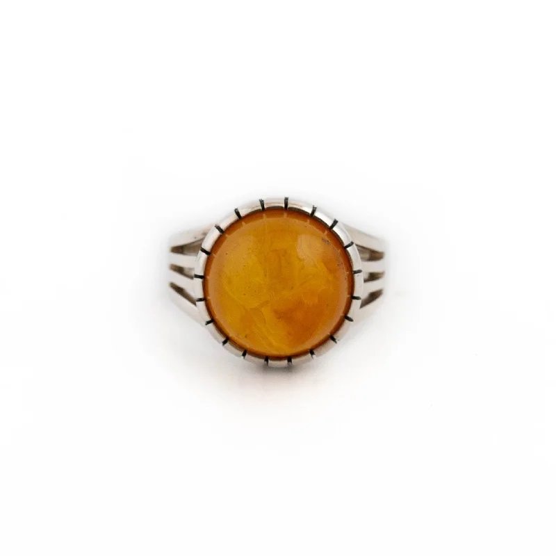 Tide design rings-Humble Baltic Amber Ring