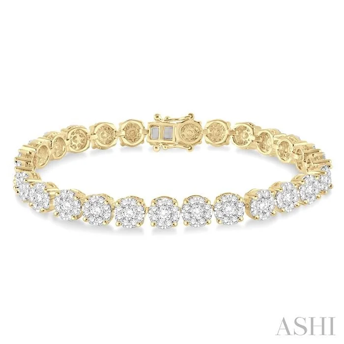 Secure clasp bangles-LOVEBRIGHT ESSENTIAL DIAMOND TENNIS BRACELET