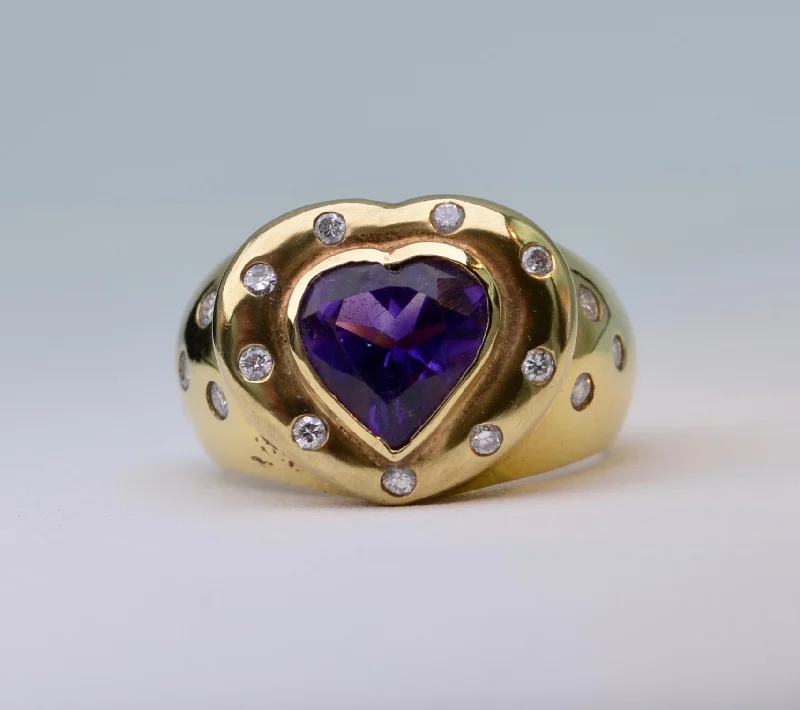 Sapphire gem rings-18K yellow gold ring with heart-shaped deep purple Amethyst and Diamonds