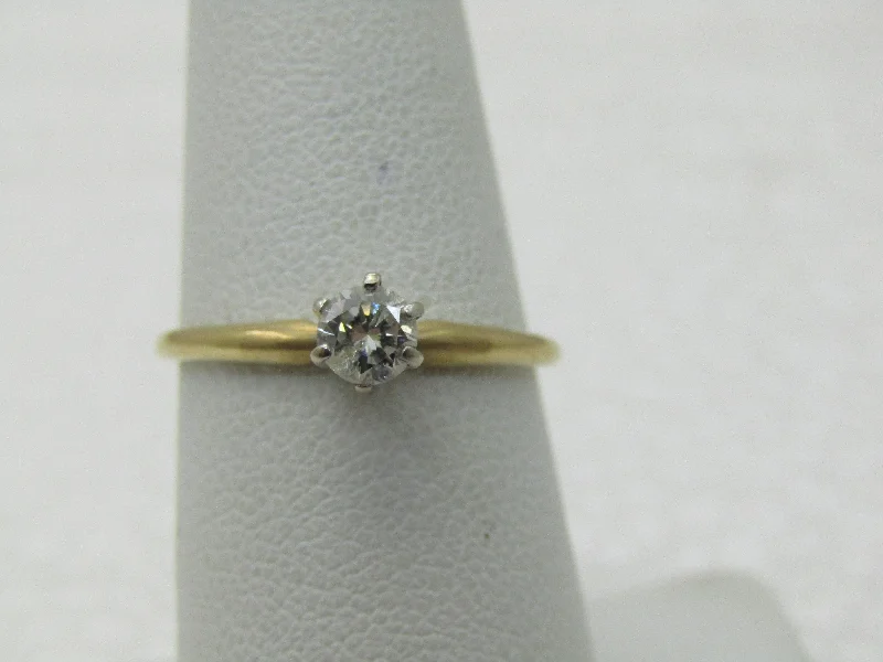 Quartz inlay rings-Vintage 14kt Diamond Engagement ring, 1/4 CT, Sz. 7, 1.56 Grams