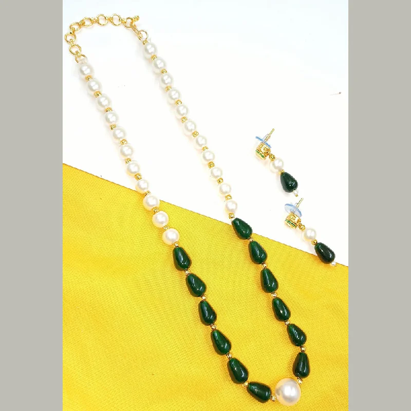 Wave pattern necklaces-Padmawati Bangles Pearl And Beads Necklace Set