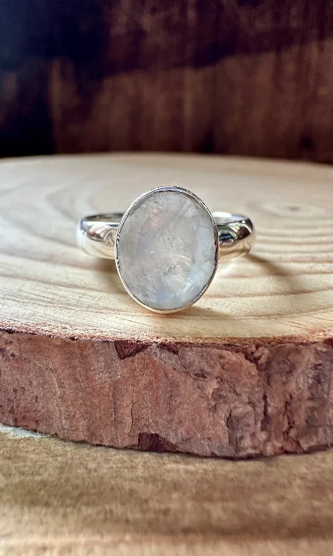 Petite flower rings-DROP OF MOONSTONE Sterling Silver Ring • Size 7