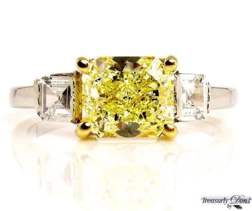 Sleek modern rings-GIA 2.52CT ESTATE FANCY YELLOW RADIANT DIAMOND ENGAGEMENT WEDDING RING 3 STONE